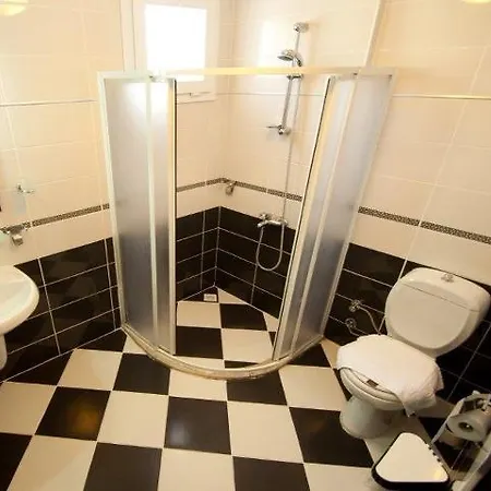 Szálloda Flora Palm