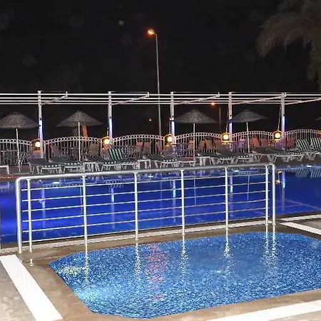 Flora Palm Szálloda