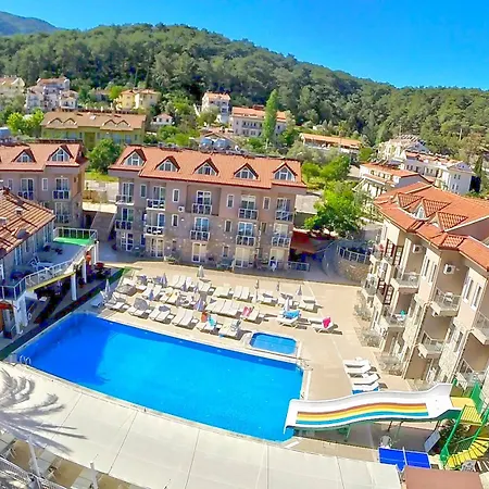 Flora Palm Hotell