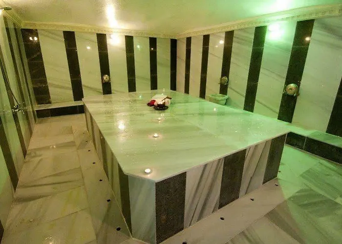 酒店 Flora Palm 4*